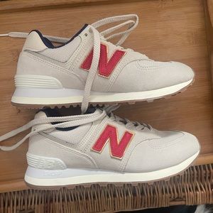 NWOT New Balance sneakers